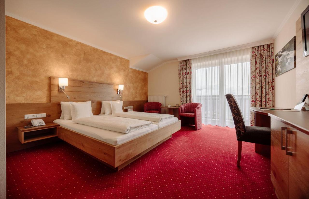 Hotel Waldfrieden ชลัดมิง ภายนอก รูปภาพ