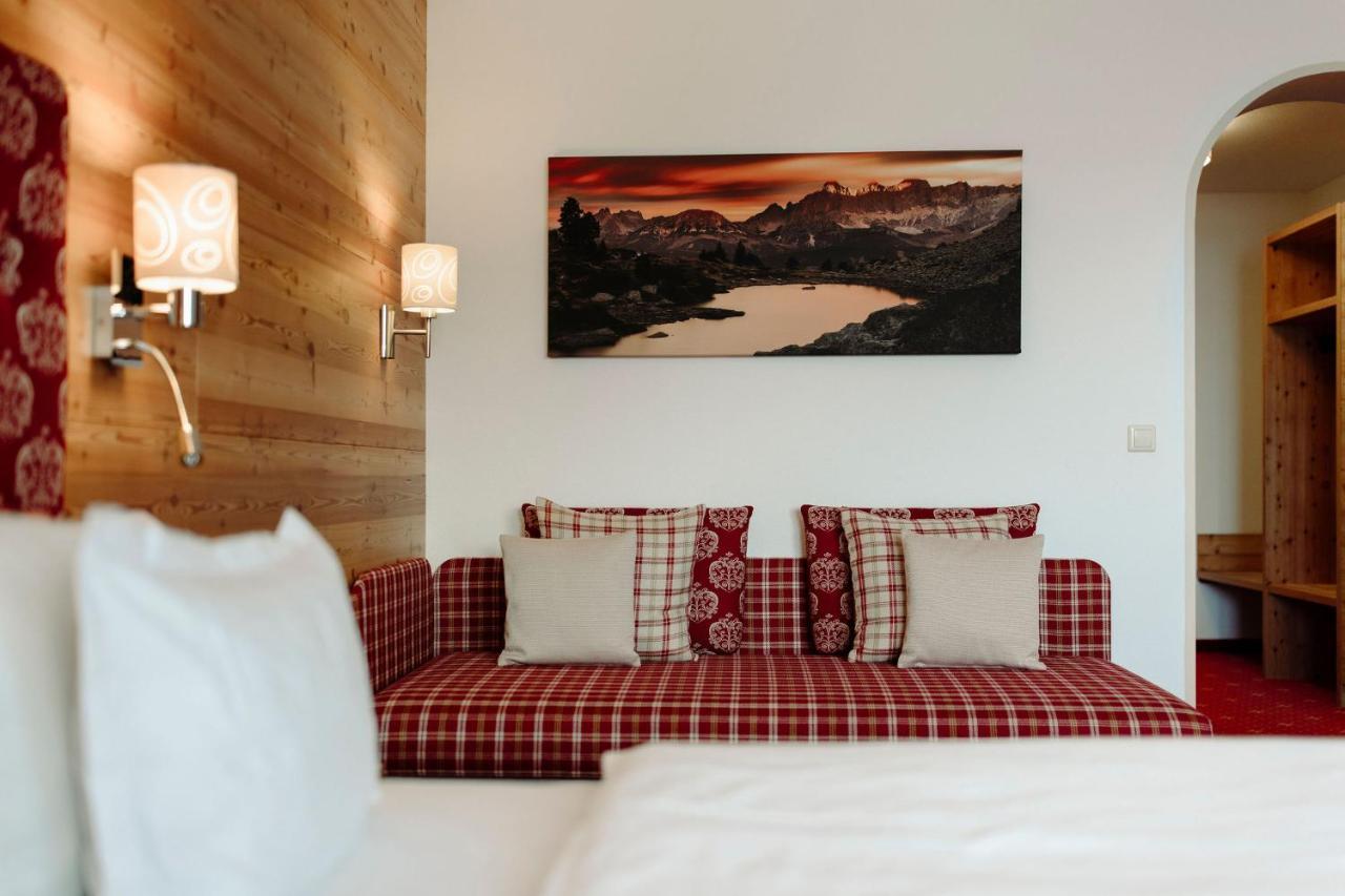Hotel Waldfrieden ชลัดมิง ภายนอก รูปภาพ