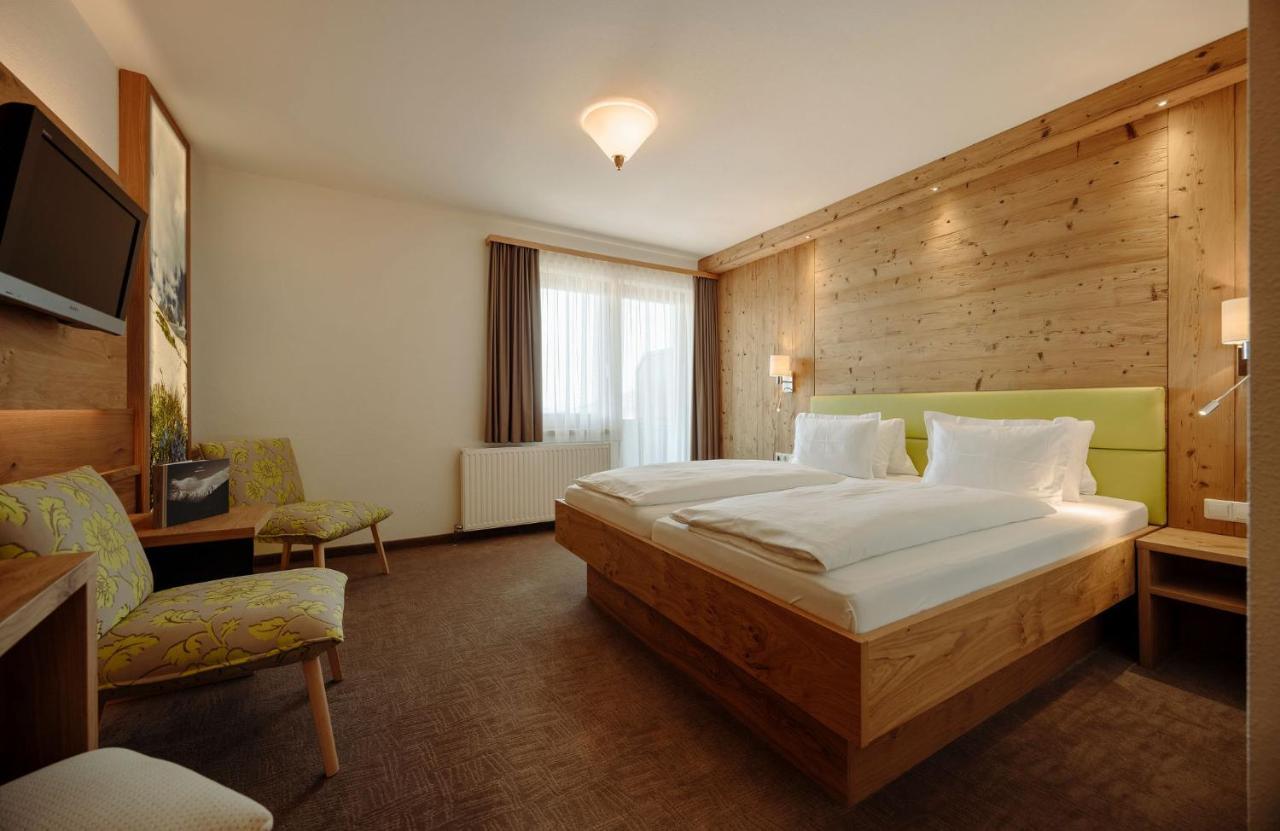 Hotel Waldfrieden ชลัดมิง ภายนอก รูปภาพ