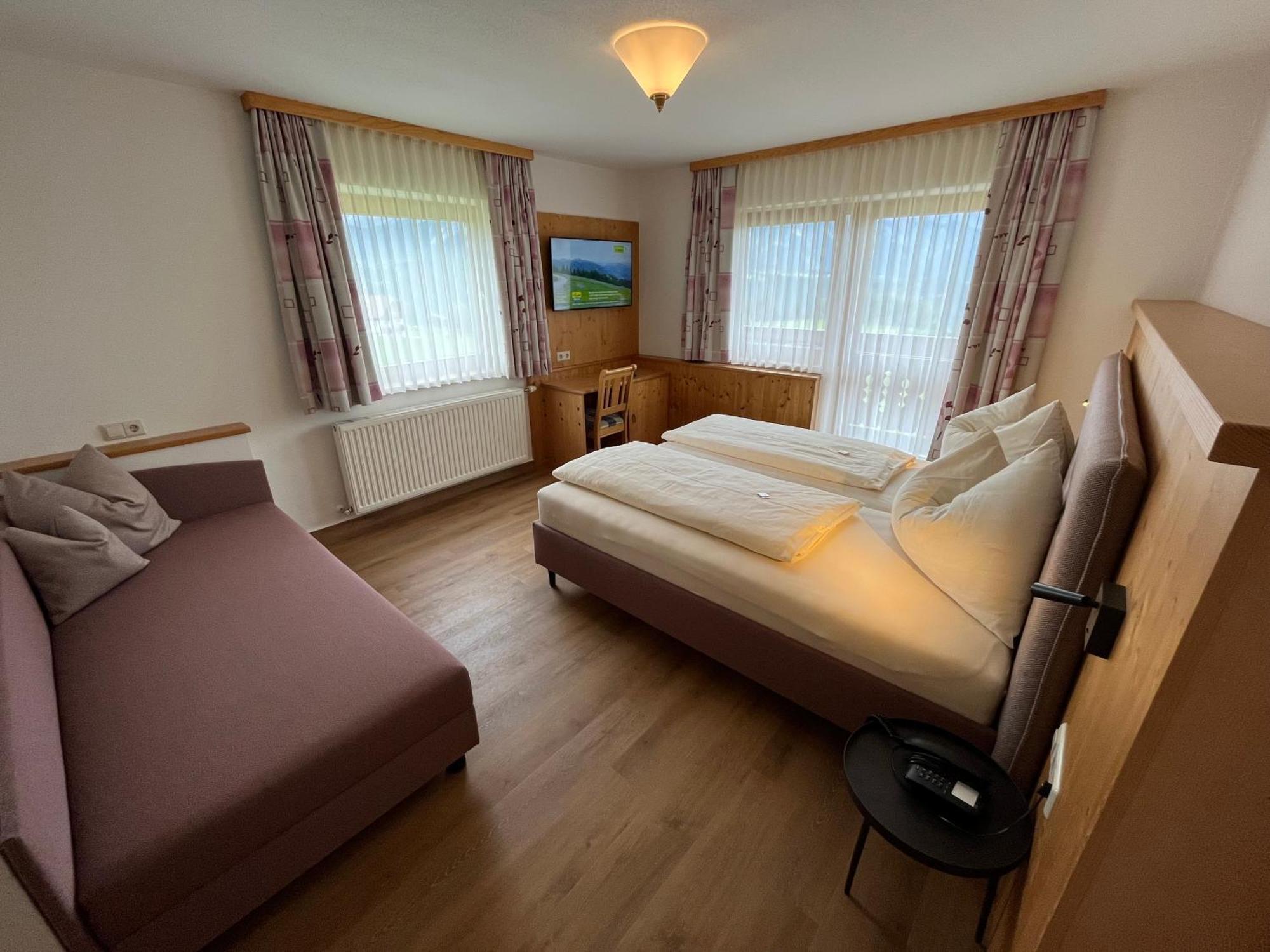 Hotel Waldfrieden ชลัดมิง ภายนอก รูปภาพ