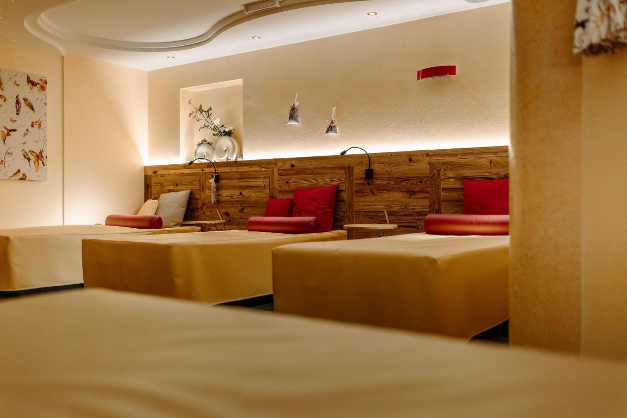 Hotel Waldfrieden ชลัดมิง ภายนอก รูปภาพ