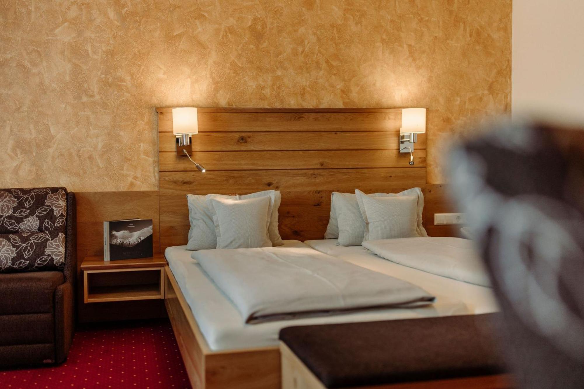 Hotel Waldfrieden ชลัดมิง ภายนอก รูปภาพ